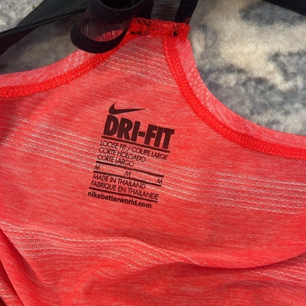 Nike DRI-FIT Pink Asymmetrical Backless Tank Top size medium. NWT!